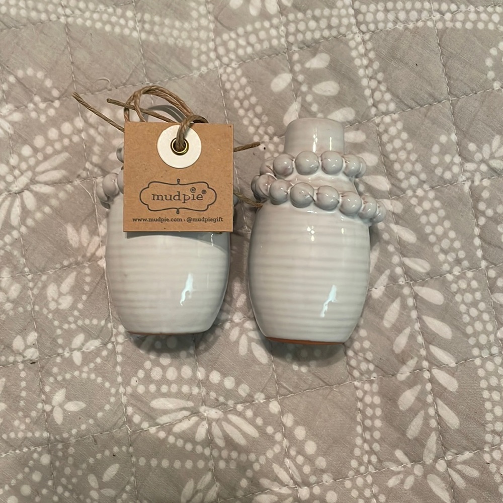 Mud Pie Beaded Salt and Pepper Set